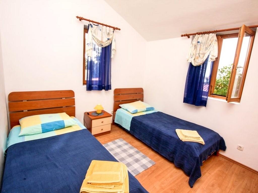 Hotel Irena 3*